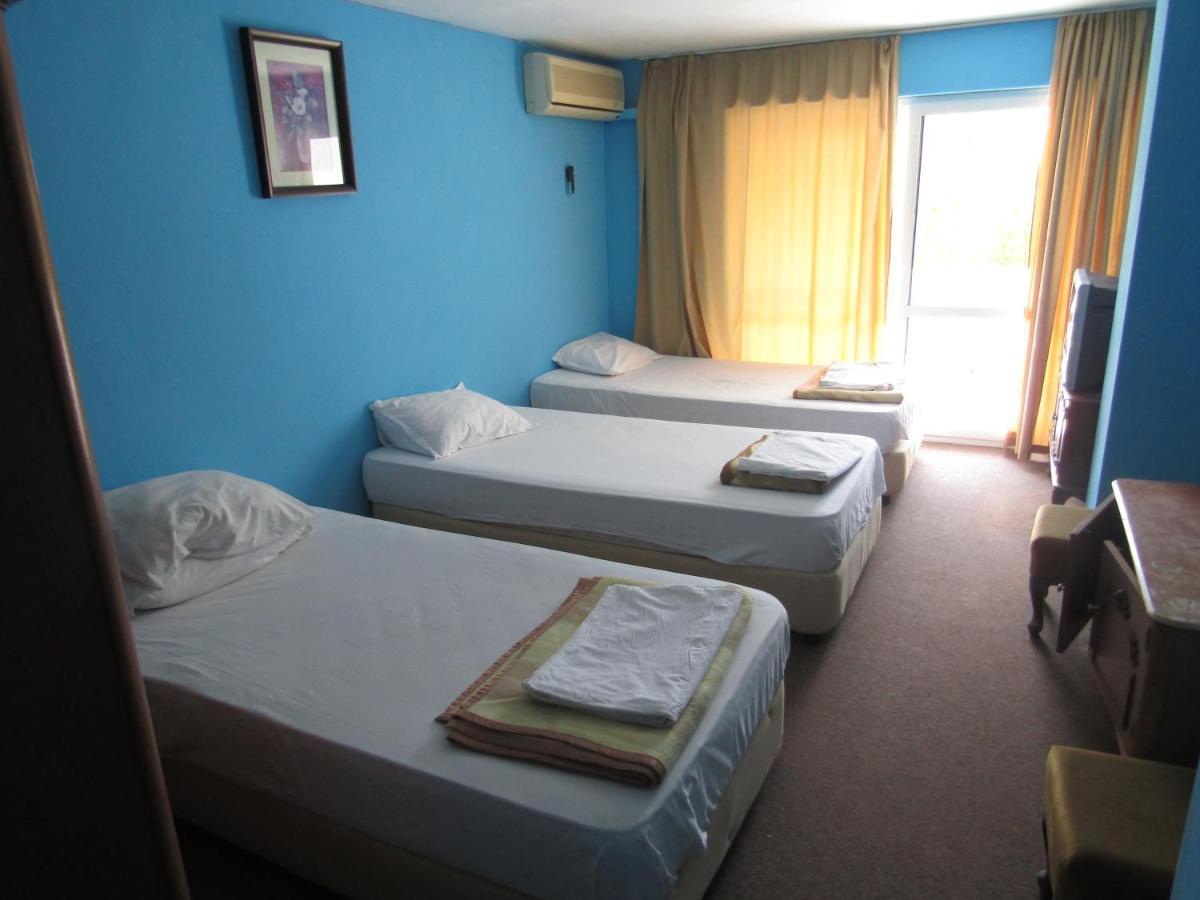 Hostel Papagal Warna Zewnętrze zdjęcie