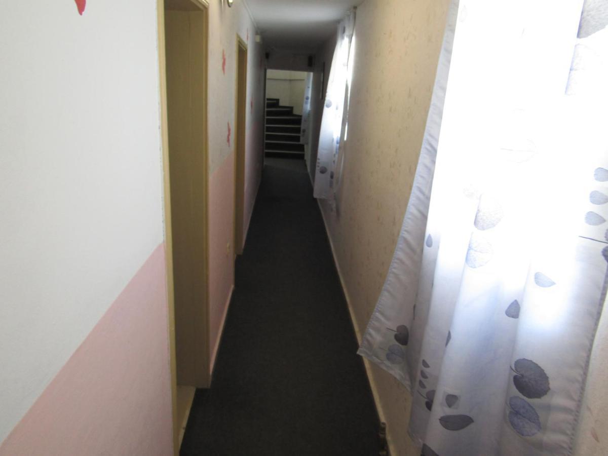 Hostel Papagal Warna Zewnętrze zdjęcie