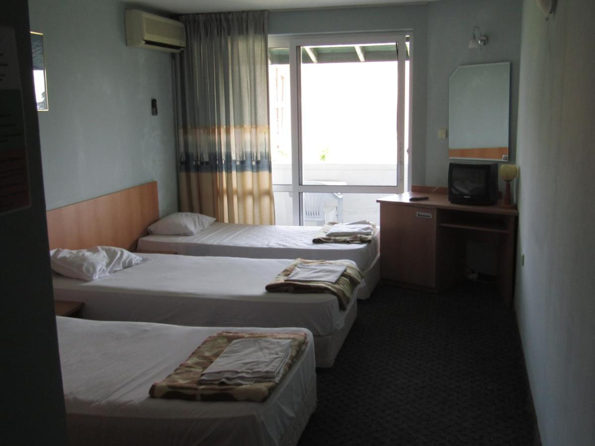 Hostel Papagal Warna Zewnętrze zdjęcie